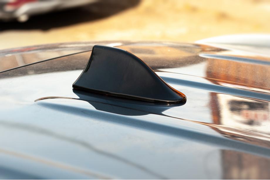 Sharkfin tagantenne (sort, ABS) Foto 6