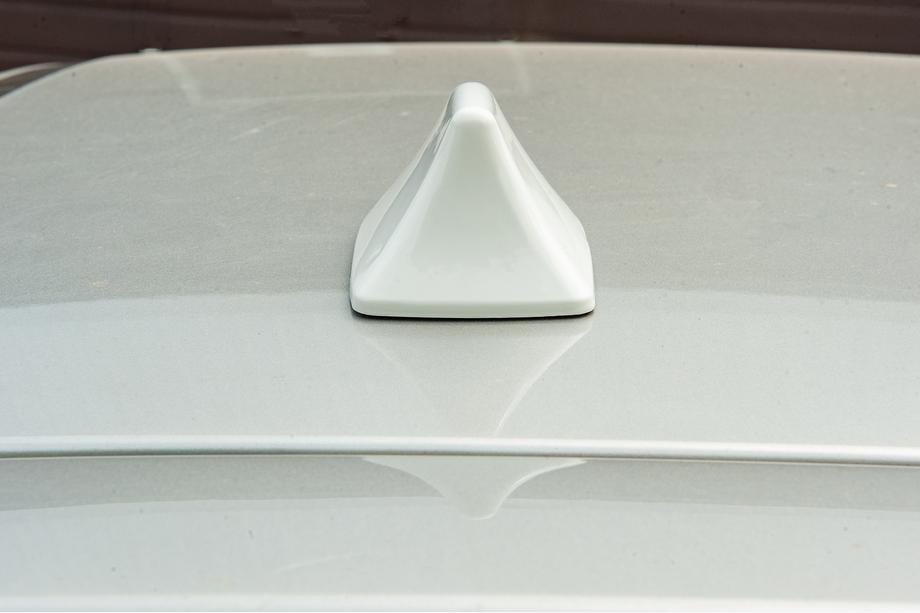 Sharkfin-antenne (hvid, ABS) Foto 3