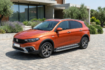Fiat Tipo Cross 2021– BlackLine sidetrin (2 stk., aluminium) foto 1