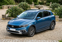Fiat Tipo Cross 2021– Allmond Black sidetrin (2 stk., aluminium) foto 1
