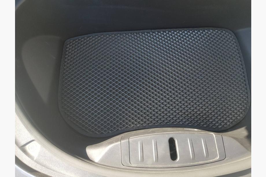 Tesla Model 3 2017– EVA bagagerumsmåtte foran (sort) Image