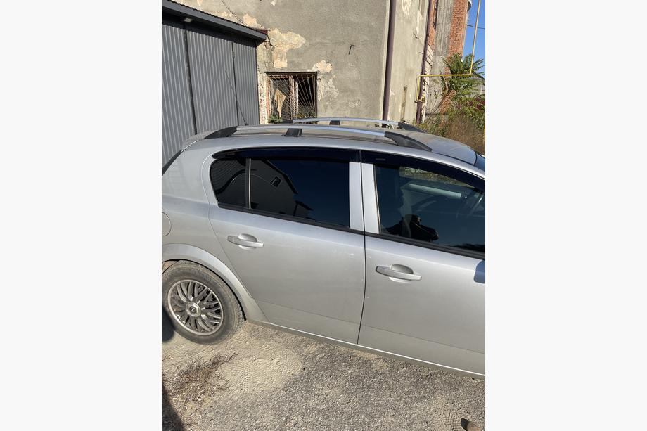 Opel Astra H 2004–2013 Tagrælinger i aluminium (HB, krom) Foto 8