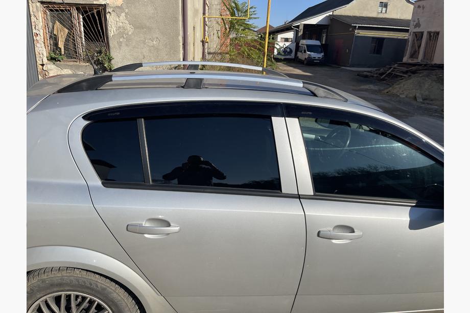 Opel Astra H 2004–2013 Tagrælinger i aluminium (HB, krom) Foto 11