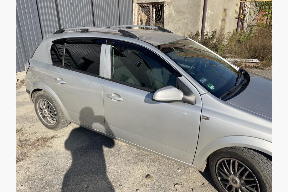 Opel Astra H 2004–2013 Tagrælinger i aluminium (HB, krom) Foto 13