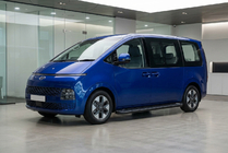 Hyundai Staria 2021– Allmond Black sidetrin (2 stk., aluminium) foto 1