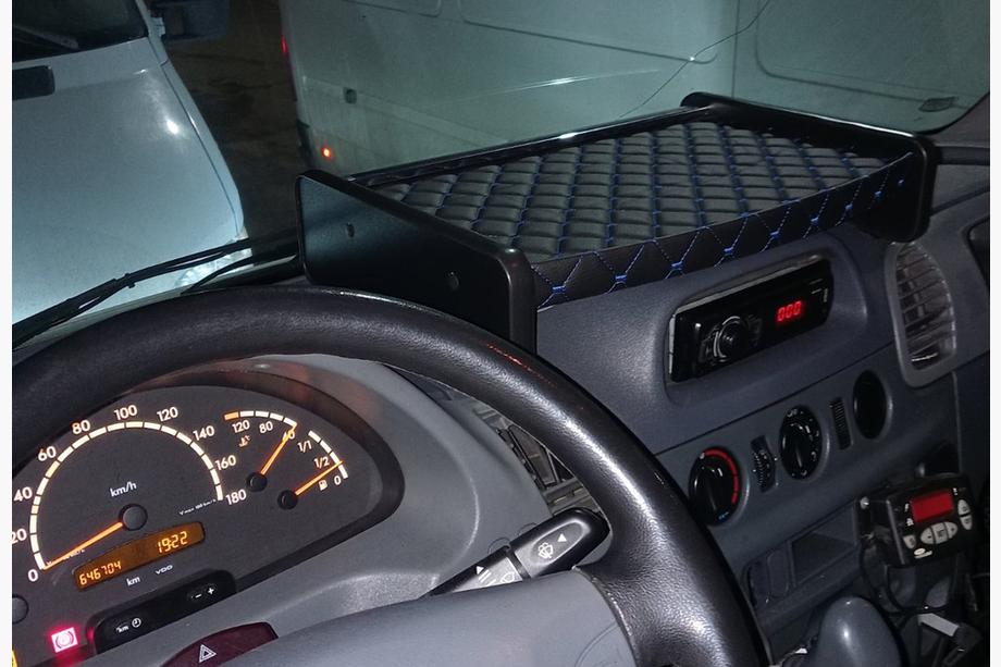 Mercedes Sprinter W901/902/903/904/905 1995–2006 Hylde til instrumentbræt (2000-2006, ECO-BLUE) Foto 2