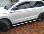 Skoda Karoq 2018– Sidetrin OEM V2 (2 stk., aluminium) foto 1