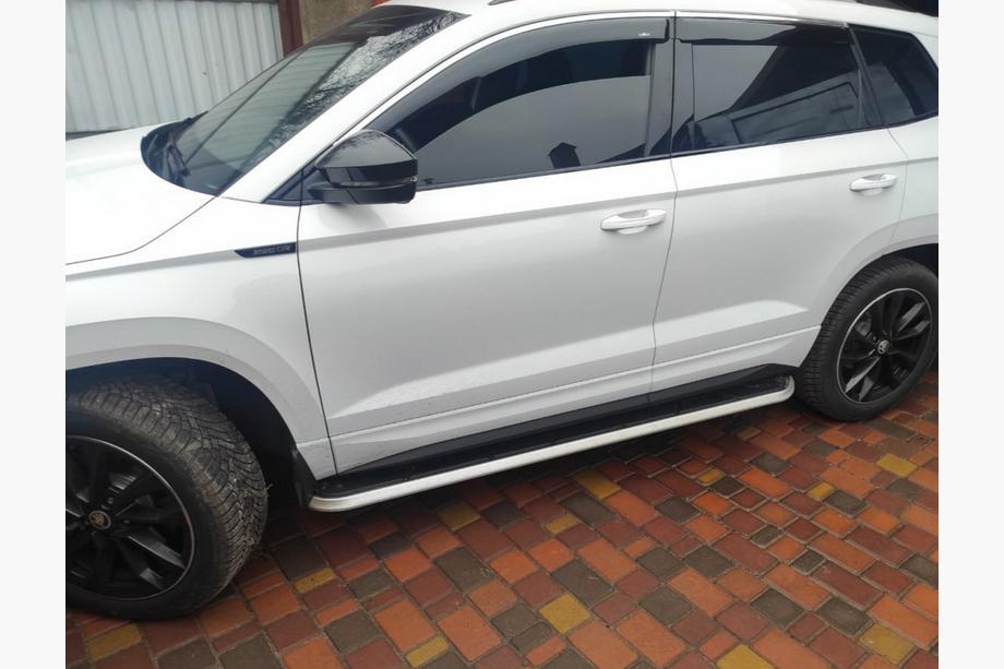 Skoda Karoq 2018– Sidetrin OEM V2 (2 stk., aluminium) Image