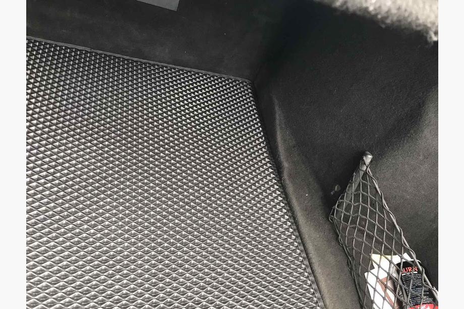 Mercedes S-Klasse W221 2005–2013 Bagagerumsmåtte LONG (EVA, sort) Foto 4