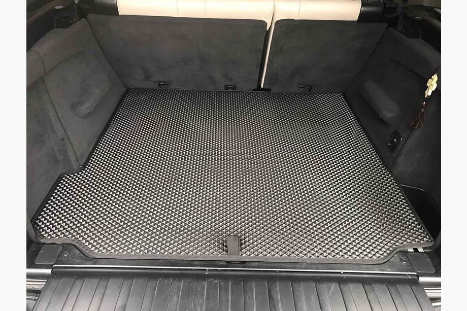 BMW X5 E70 2007–2013 Bagagerumsmåtte (EVA, sort) Image