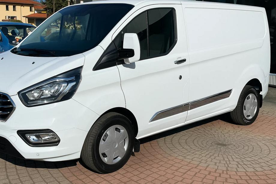 Ford Custom 2013–2022 Carmos dørlister (5 stk., rustfrit stål) Image