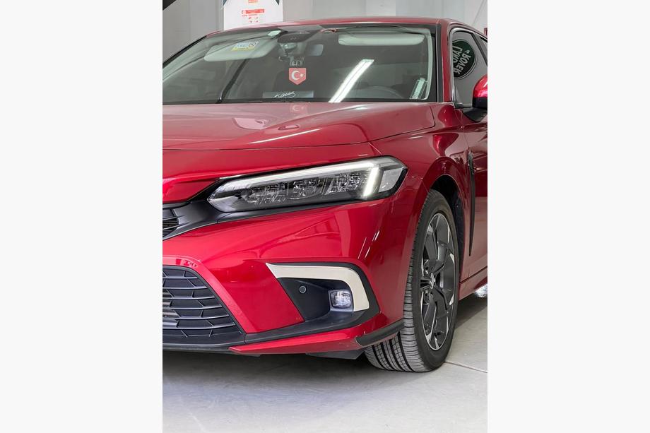 Honda Civic Sedan 2021– Kromlister til tågelygter (2 stk., rustfrit stål) Foto 3