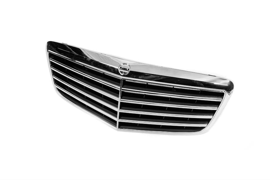 Mercedes E-klasse W211 2002–2009 Frontgrill (AMG) Foto 2