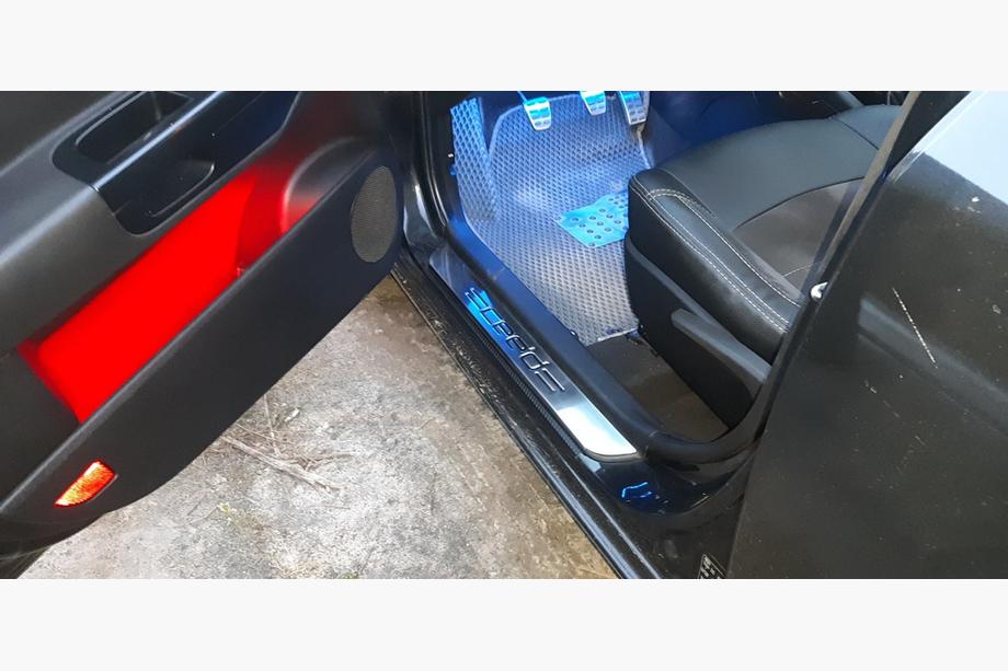 Kia Ceed 2007–2012 Dørtrinslister OmsaLine (4 stk., rustfrit stål) Image