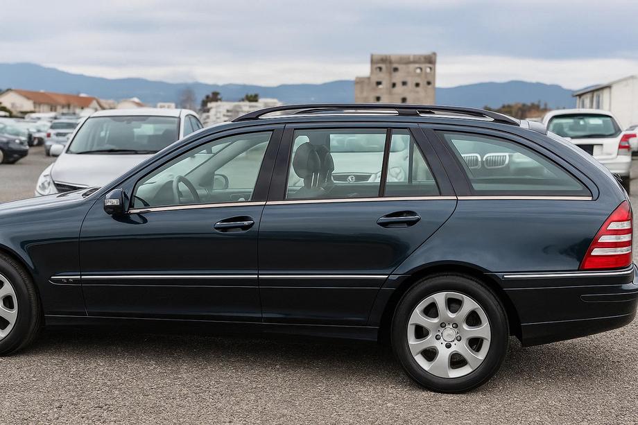 Mercedes C-class W203 2000–2007 Vindueslister (rustfrit stål) Foto 3
