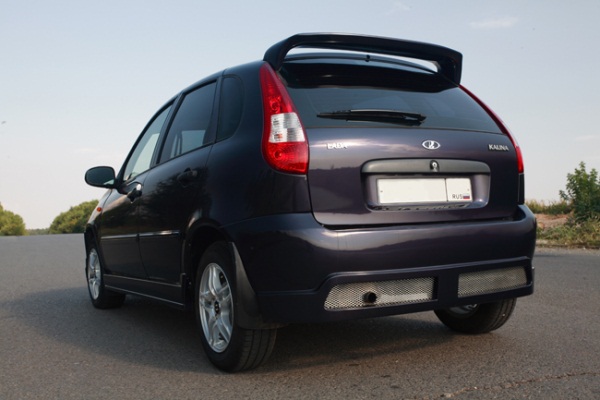 Aerodynamisk bodykit Aerodynamisk bodykit: hvordan vælger og monterer man korrekt?